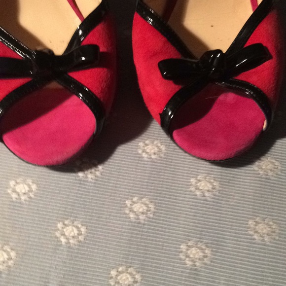 Pumps - Picture 4 of 6